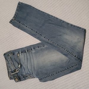 Mid Rise Straight Leg Blue Jean